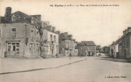 Pipriac * La Place De La Mairie Et La Route De Guipry - Other & Unclassified