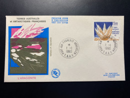 Enveloppe 1er Jour "Les Minéraux - L'Aragonite" 01/01/1990 - 153 - TAAF - Iles Kerguelen - FDC