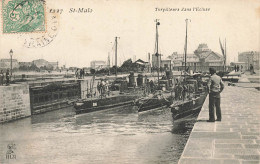 St Malo * Les Torpilleurs Dans L'écluse * Navire De Guerre Militaria - Saint Malo