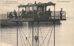 St Malo * Le Pont Roulant à Marée Haute - Saint Malo