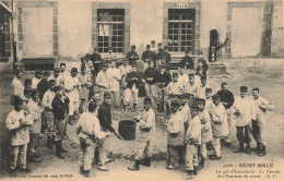 St Malo * Le 47ème Régiment D'infanterie * La Corvée Des Pommes De Terre * Militaria - Saint Malo