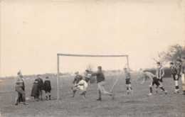 27-BRETEUIL- CARTE-PHOTO- EQUIPE DE FOOTBALL - Breteuil