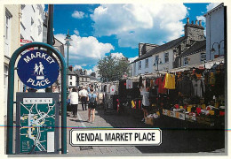 Marches - Kendal Market Place - CPM - Voir Scans Recto-Verso - Mercati