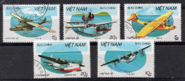 Timbres Thèmes Transport Avions - Vliegtuigen