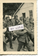 GIVET. Juin 1940. Prisonniers Français Et Coloniaux - 1939-45