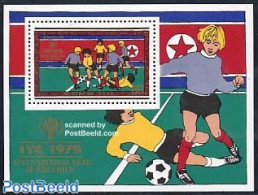 Korea, North 1979 Int. Year Of The Child, Football S/s, Mint NH, Sport - Various - Football - Year Of The Child 1979 - Corée Du Nord