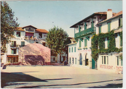 ASCAIN La Place Le Fronton Et L Hotel De La Rhune - Ascain