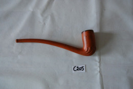 C205 Ancienne Pipe De Couleur Rouge - Terre De Pipe - Scouflaire Onnaing - Otros & Sin Clasificación