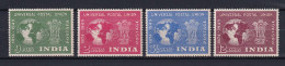 185 INDE 1949 - Yvert 23/26 - UPU Globe Colonne Osaka - Neuf ** (MNH) Sans Charniere - Nuevos