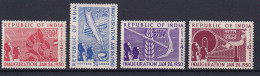 185 INDE 1951 - Yvert 27/30 - Trompette Plume Ble Rouet  - Neuf ** (MNH) Sans Charniere - Ungebraucht