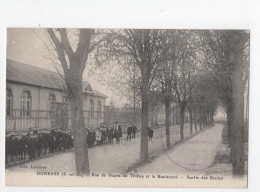 AJC - Gonesse - Rue De Pierre De Thillay Et Le Boulevard - Sortie Des Ecoles - Gonesse