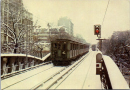 23-3-2024 (3 Y 46) USA ??? Métro Train (railway Under Snow) - Métro