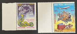 PAKISTAN - MNH** - 1974 Universal Postal Union Centenary  - # 375/376 - Pakistán