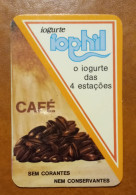 Petit Calendrier De Poche Yaourt Iophil.  Portugal - Petit Format : 1981-90