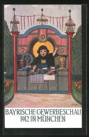 Künstler-AK München, Bayrische Gewerbeschau 1912, Münchner Kindl Winkt Aus Einer Kleinen Bude Heraus, Ganzsache  - Exhibitions