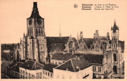 Diksmuide - De Kerk En Het Stadhuis - Diksmuide