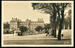 A69  FRANCE CPA LE PALAIS DU LUXEMBOURG - Colecciones Y Lotes