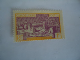 GUADELOUPE  MLN  STAMPS MONUMENTS - Neufs