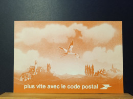 Code Postal. Carte Postale En Franchise "Plus Vite Avec Le Code Postal" Recto Orangé. Neuve - Lettere