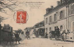 SAINT-PIERRE-LE-MOUTIER (58) HÔTEL CLOUARD En 1912 (Superbe Animation) - Saint Pierre Le Moutier