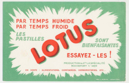 Buvard 20.7 X 13.4 Les Pastilles LOTUS Produites Par Les Ets La Spécialité à Rochefort S/mer Charente-Maritime - Drogisterij En Apotheek