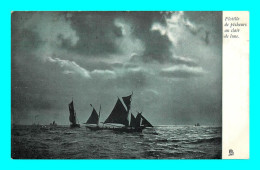 A941 / 127  Flmotille De Pêcheurs Au Clair De Lune ( Bateau ) - Fishing Boats