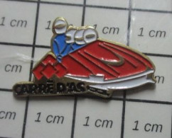 511B Pin's Pins / Beau Et Rare / THEME : SPORTS / BOBSLEIGH A 4 CARRE D'AS - Sport Invernali