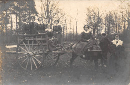 37-BEAUMONT-EN-VERON- PONTOURNY- CARTE PHOTO- JEUNES FILLES EN PROMENADE ATTELAGE - Andere & Zonder Classificatie