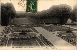 CPA THOIRY Les Parterres Et L'Avenue Des Thiers Du Chateau (1386965) - Thoiry