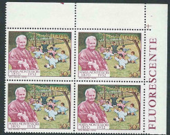 Italia 1970; Maria Montessori, Educatrice, Centenario Della Nascita.Quartina Di Angolo Con FLUORESCENTE. - 1961-70: Mint/hinged