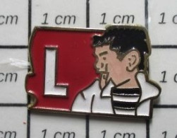 511B  Pin's Pins / Beau Et Rare / MEDIAS / RADIO RTL PUZZLE ENFANT TIRANT LA LANGUE - Médias