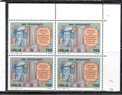 ITALIA REPUBBLICA ITALY REPUBLIC 1997 PARI OPPORTUNITA' QUARTINA ANGOLO DI FOGLIO BLOCK MNH - 1991-00:  Nuovi