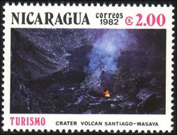 684 Nicaragua Volcan Volcano Volcans Volcanoes Cratere Crater Santiago Masaya MNH ** Neuf SC (NIC-93) - Vulkanen