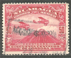 684 Nicaragua Avion Airplane Volcan Volcano Momotombo (NIC-586) - Vulcani