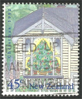 706 New Zealand Christmas Tree Sapin Noel (NZ-168a) - Used Stamps