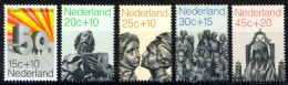 Netherlands Sc# B470-B474 MNH 1971 Wood Sculptures - Unused Stamps