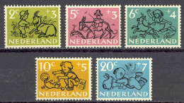 Netherlands Sc# B243-B247 MH 1952 Child Welfare - Unused Stamps