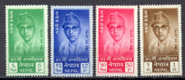 Nepal Sc# 130-133 MH 1961 King Mahendra - Népal