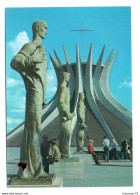 003, Brésil, Brasilia DF, Edicard 330 - 10, Entrada Da Catedral - Brasilia