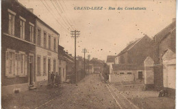 GEMBLOUX.  GRAND LEEZ.  RUE DES COMBATTANTS.  ANIMATION. - Gembloux