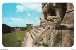 Mexique 004, Juego De Pelota Desde El Templo De Los Jaguares, Chichen Itza, Ycatan - Mexique