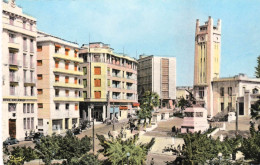 Erie  - Mostaganem   : Place De L'Hôtel De Ville.Monument Aux Morts. Immeubles Architecture Art Déco ,square Queyras - Mostaganem