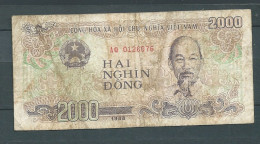 VIET-NAM : 2000 DONG  6 1988 - AQ 0126076   - Laura 9323 - Vietnam