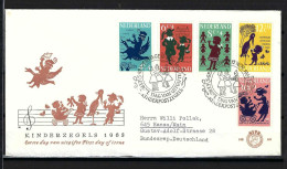 NIEDERLANDE Gelaufener FDC Mit Komplettsatz Mi-Nr. 808 - 812 Voor Het Kind: Volkstümliche Kinderlieder - Siehe Bild - FDC