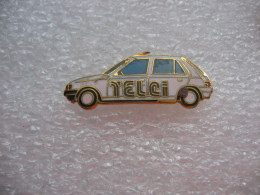 Pin's Peugeot 205 Blanche De Chez TELCI - Peugeot