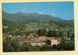 64. SAINT-ETIENNE De BAIGORRY – Sa Chaîne De Montagnes (voir Scan Recto/verso) - Saint Etienne De Baigorry