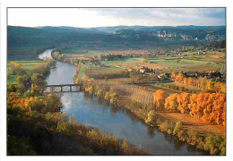 24 - Domme - Au Pied De La Falaise De Domme La Vaste Vallée De La Dordogne S'étend à Perte De Vue - CPM - Voir Scans Rec - Domme