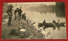 MILITARIA  -    Grandes Manoeuvres En Terrains Variés - Les Hommes Se Lavent Dans La Meuse     -  1914 - Manöver