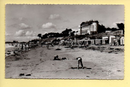 44. SAINT-BREVIN-L'OCEAN – Le Casino-Hôtel De La Plage (animée) CPSM (voir Scan Recto/verso) - Saint-Brevin-l'Océan