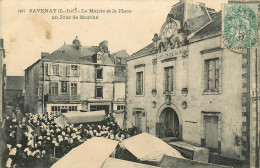 44* SAVENAY  La  Mairie Et La Place  - Jour De Marche        RL41,0314 - Savenay